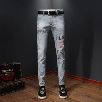 

Letter Print Jeans Men Fashion Slim Fit Light Blue Jean Straight Long Pants