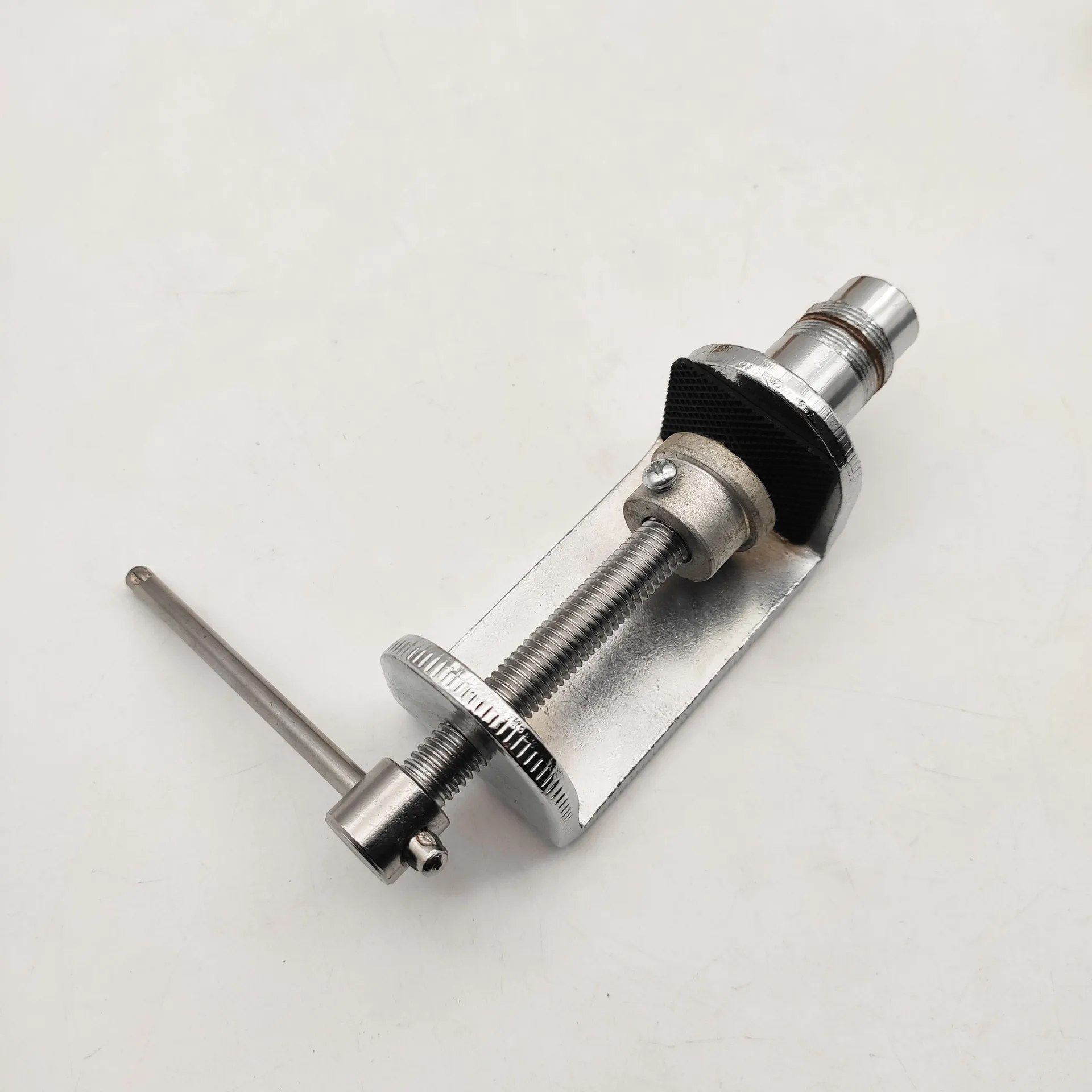 Description Picture 5 of itemUniversal Practice Clamp Locksmith Tools Locksmith Supplies Vise Repair Door Opener Tool Lockpick Lock Picking Set