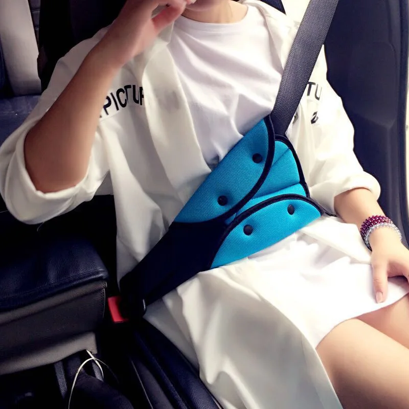 Car Seat Belt Triangle Safety Clip Buckle Universal Car Safety Belt Holder Child Baby Adjuster Seat Extender