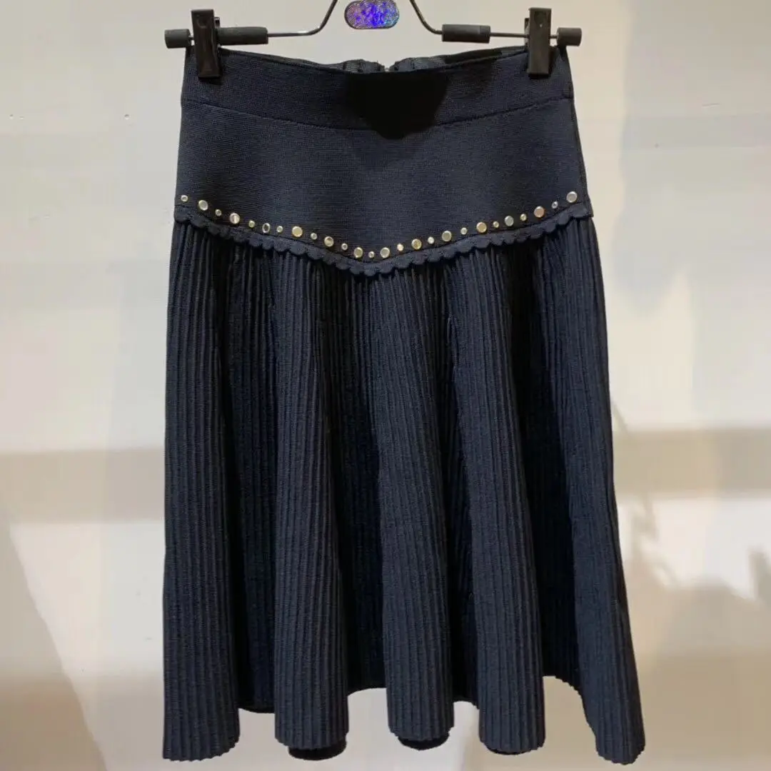 

Autumn 2019 New Style Pleated Knitted Skirt Temperament Hot-rolled A-line Women's Slim Skirt
