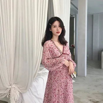 

Retro Vintage Floral Printed Long Dresses Vestidos Full Sleeve V-Neck High Waist Loose Beach Dress