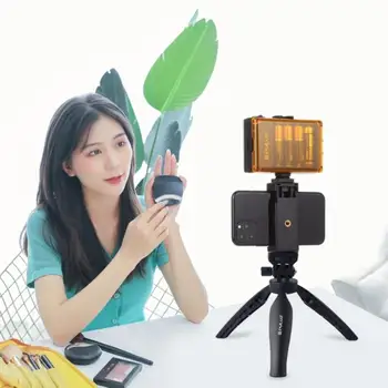 

PULUZ Desk Plastic Tripod Mount With Phone Clamp & Adjusting Tripod Head For Smartphones (Black) Phone Clamp Tripod Accessories