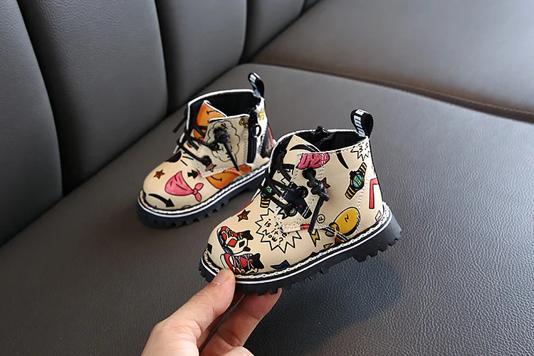 11995162565_1508236508