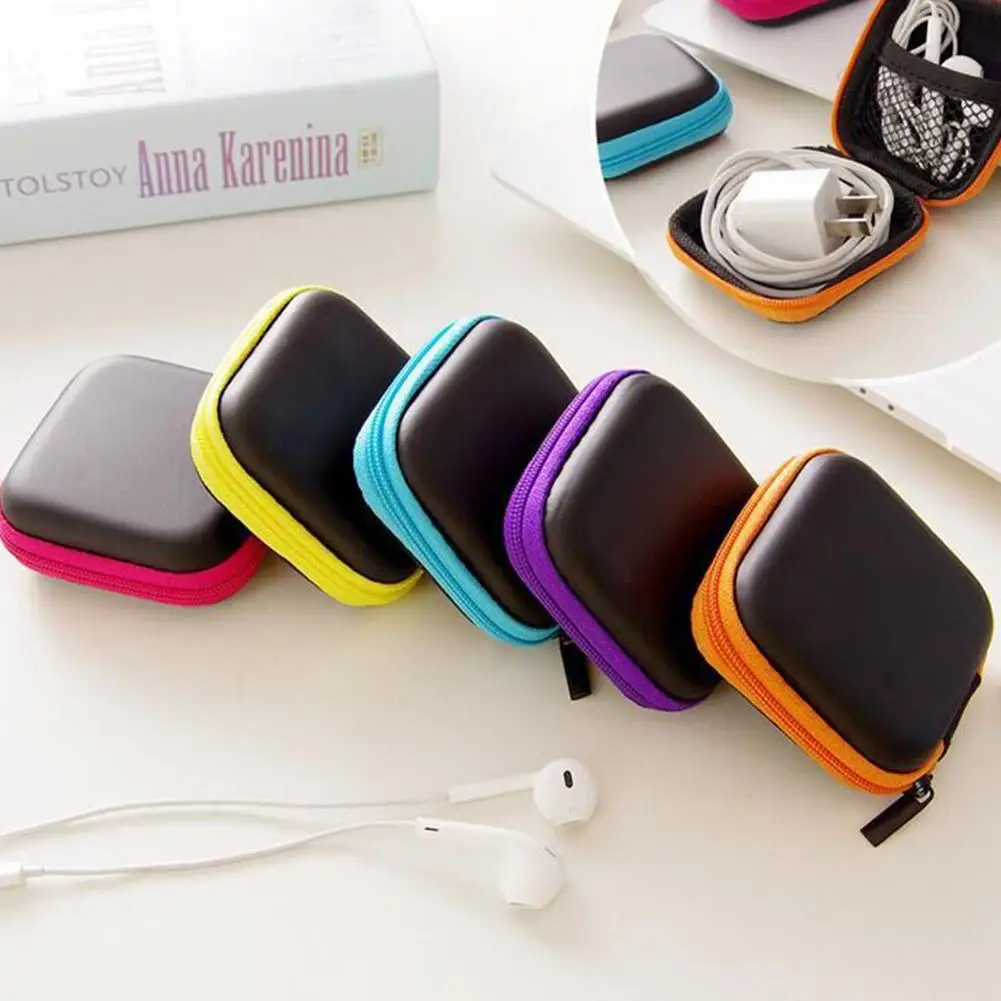 

Fashionable Portable Earphone Bag USB Cable Charger Container Key Jewelry Bag Gift for Birthday Christmas Halloween