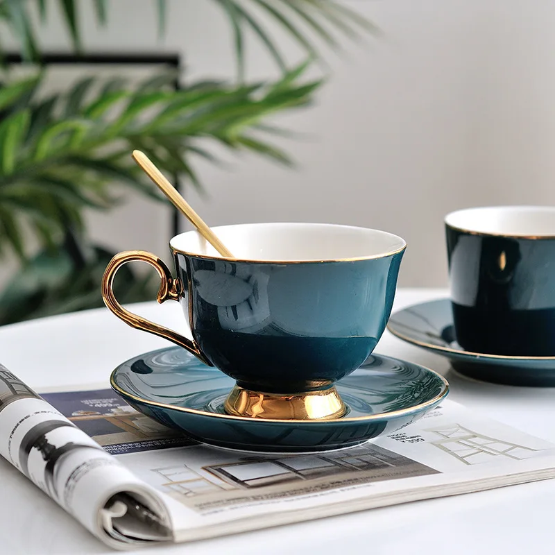 MT Green ceramic coffee cups and saucers creative afternoon tea flower set Nordic simple household teacups gifts mug | Дом и сад