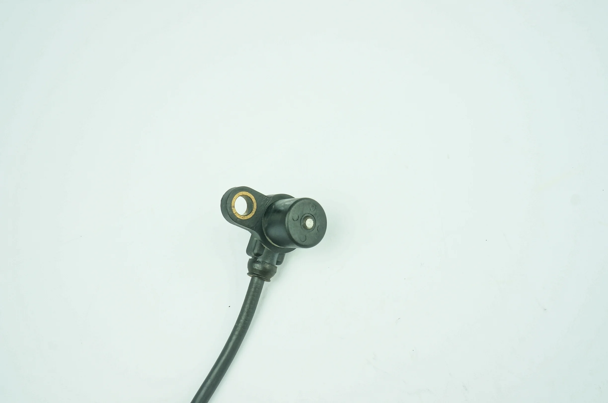 NEW Crankshaft Position Sensor OE KL0118221/F6CZ6C315AA/J005T15071/J5T15071/SU239/PC197 For Mazda Ford