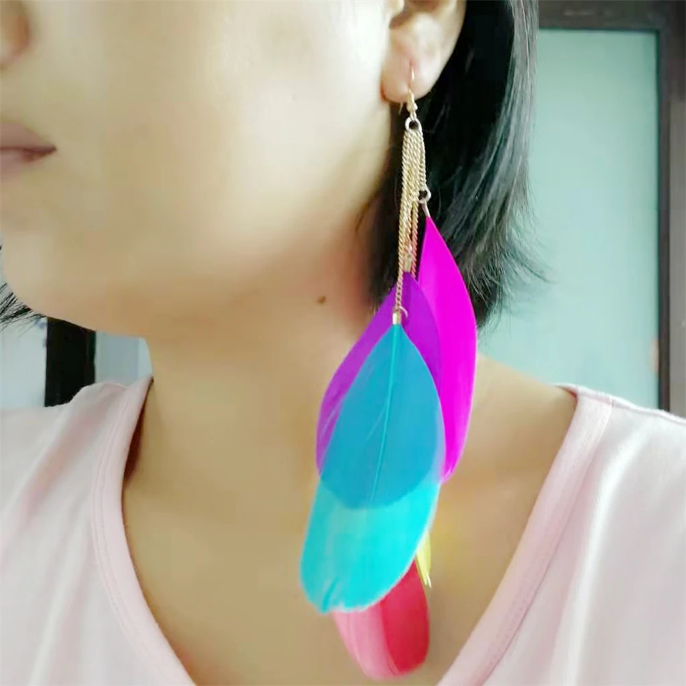 

Bulk Lots Colors 2019 New Women Earrings Long Colored Feather Drop Earring For Lady Girls Boucles d'oreilles pour femmes