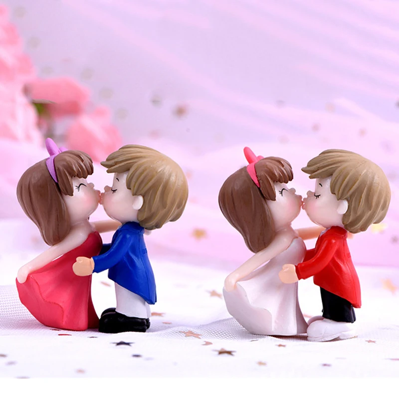 

Kiss Lovers Figurines Miniatures Fairy Garden Dollhouse Decoration Cute Desktop Ornament Wedding Valentine's Day Gift Home Decor