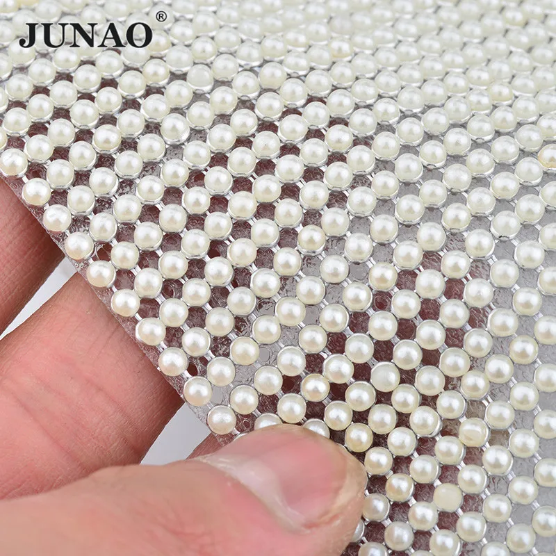 JUNAO 45*120 см Стразы с прямой основой белый жемчуг со стразами отделка лист ткани Алюминий сетчатая кристальная лента жемчужная аппликация для Одежда ручной работы