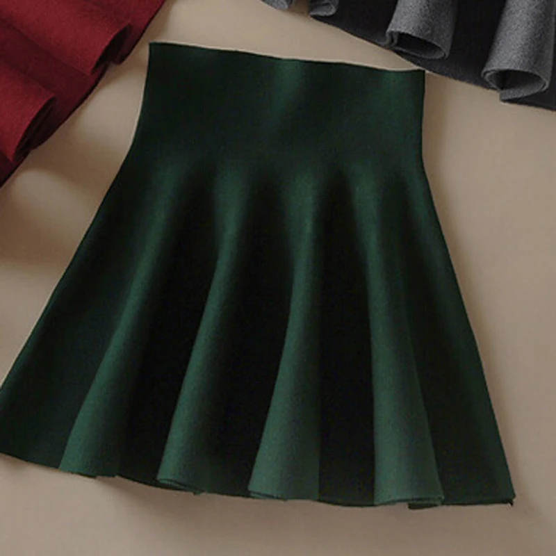 Dark green Женские плиссированные юбки с высокой талией, Корейская женская однотонная школьная Студенческая юбка, женская одежда, мода - Цвет: Dark green