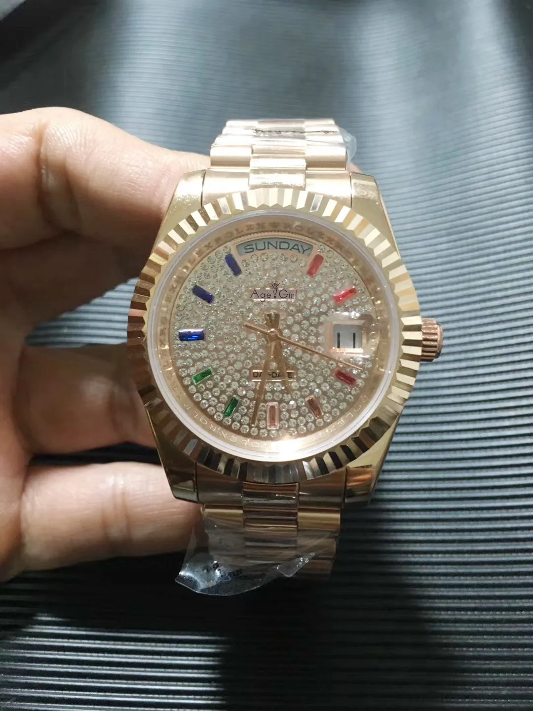 

Luxury Brand New Mens Daydate Rose Gold Full Diamond Colorful Dial Watch Automatic Mechanical Stainless Steel Sapphire Watches