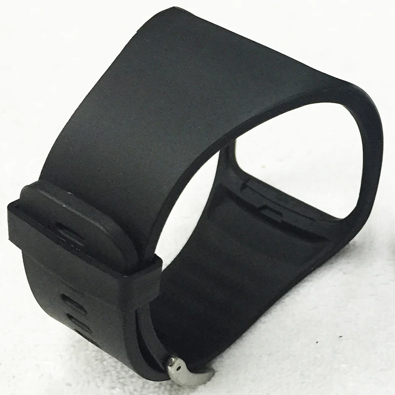 Силиконовый ремешок совместимый с Samsung Gear S Sm r750 мягкий черный для наручных