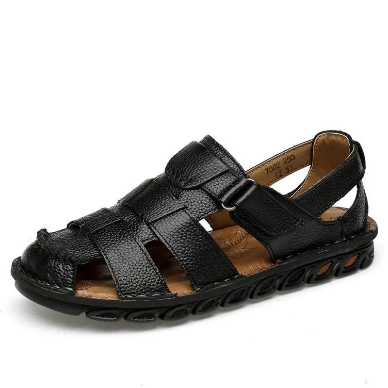 Black New Men Summer Sandals Genuine Leather Casual Shoes Men Roman Style Beach Sandals Brand Fashion Summer Men Shoes - Цвет: Black