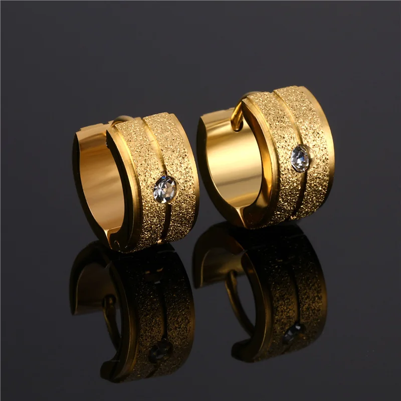 

AliExpress Hot Selling Stainless Steel Ear Clip Geometry Simple Circle Diamond Set Dull Polish Earrings Titanium Steel Men And W