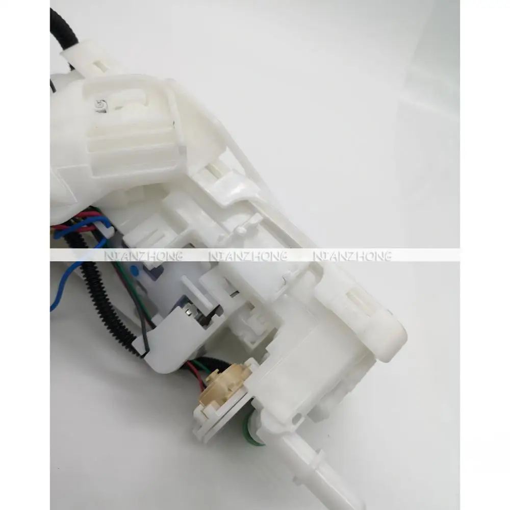 Топливный насос в сборе 77020-42230 подходит для Toyota RAV4 2,5