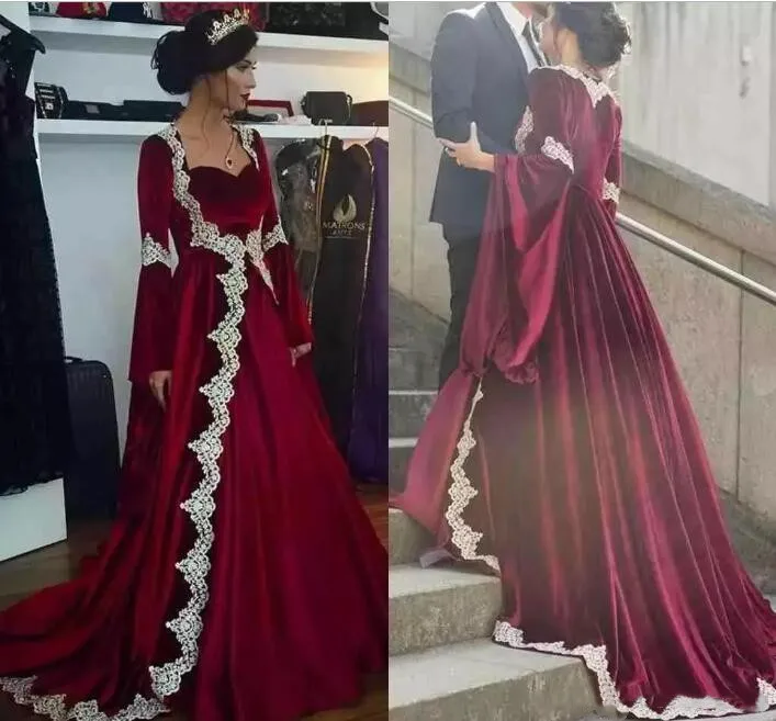 

2018 Dark Red Evening Dress With Long Sleeve Middle East Saudi Arabic Dubai Prom Lace Appliques Formal Party gown Mother dresses