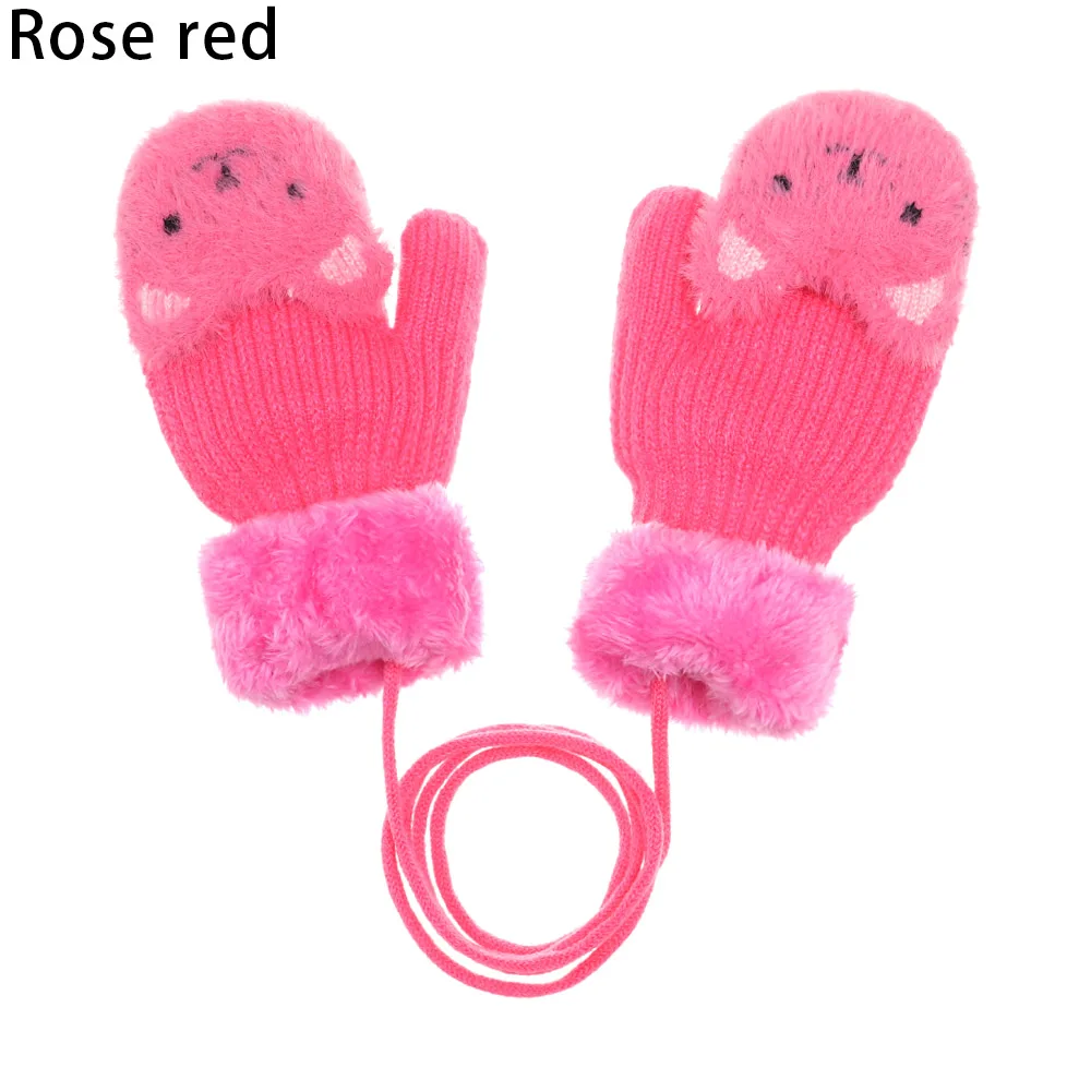 rose red Милые детские перчатки с рисунком медведя из мультфильма, зимние детские вязаные шерстяные варежки для новорожденных, плотные бархатные Детские теплые перчатки для детей 2-7 лет - Цвет: rose red