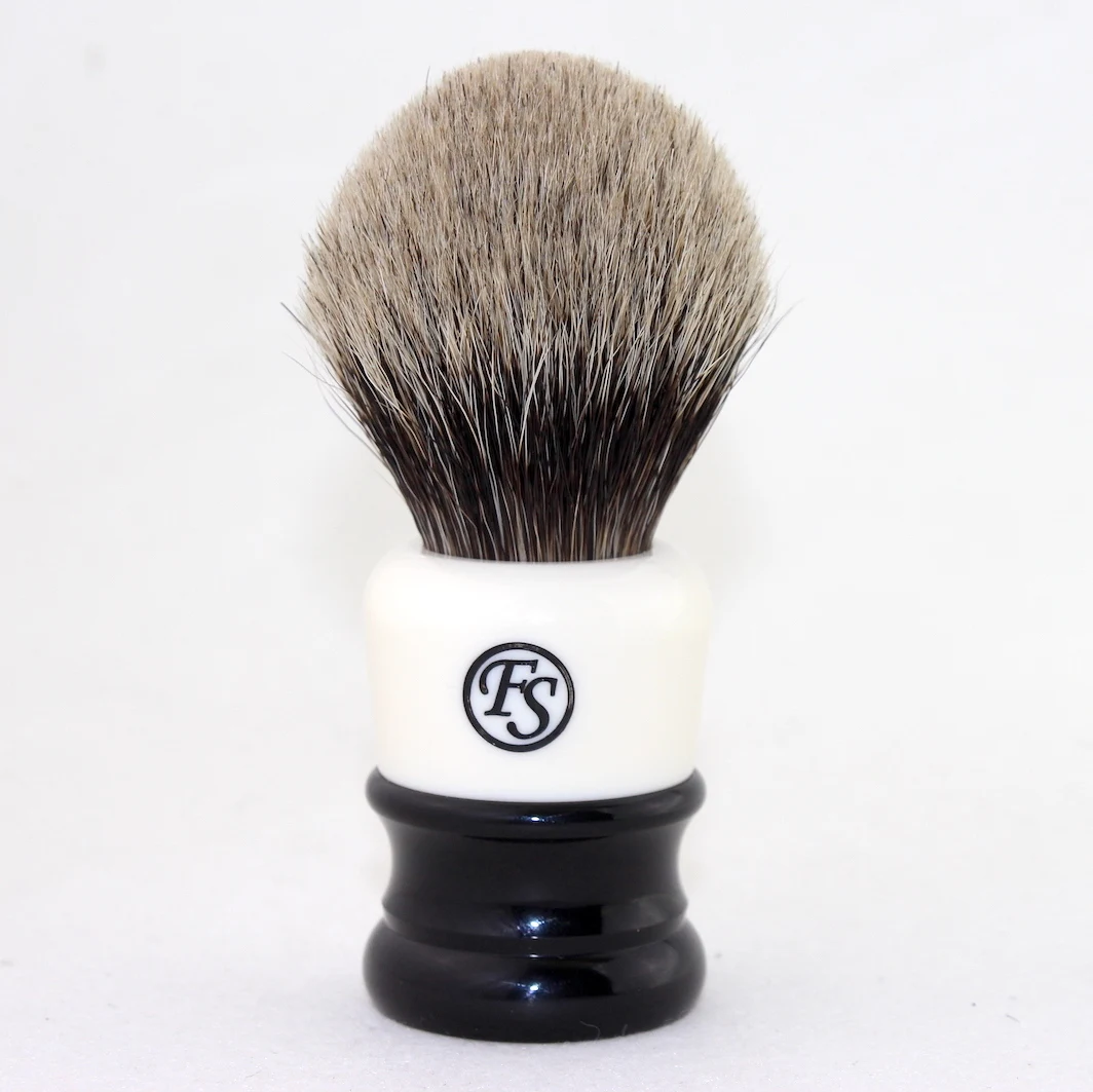 FS (Frank Shaving)-# PU24-WB26 более высокая Чистая щетка для бритья барсука с черной/белой