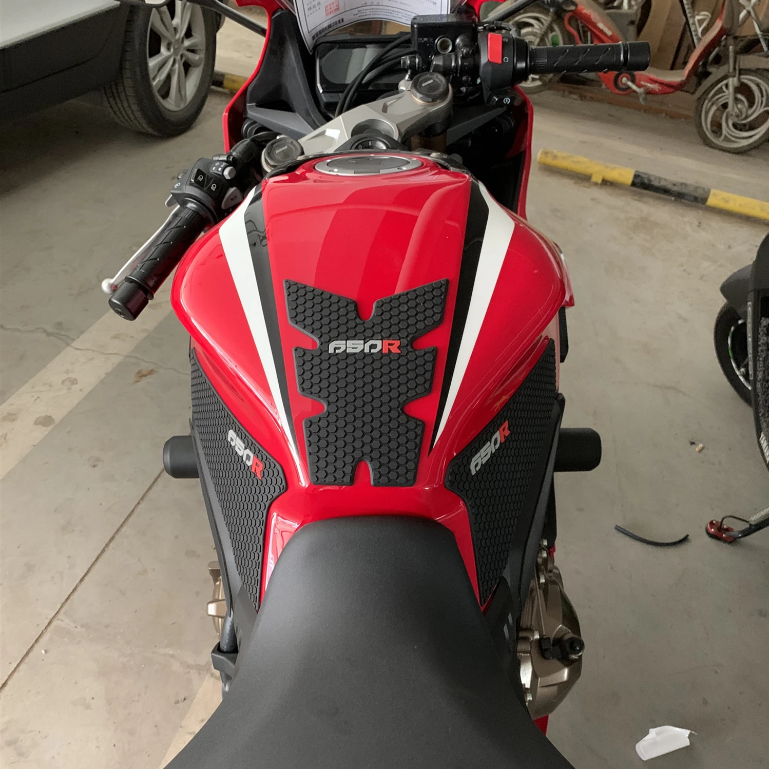 Наклейка на бак мотоцикла Honda CB650R CBR650R 2019 2020 защита бака масла 13 18