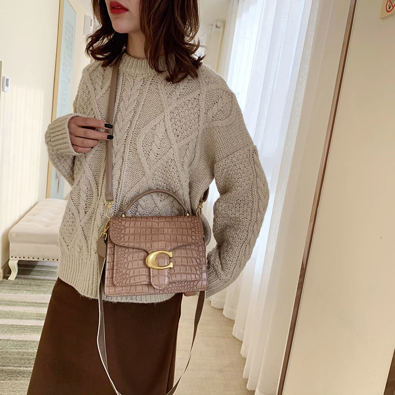 

Women's bag 2019 luxury handbag women's name handbag leather herringbone hand-held single shoulder slant span bag