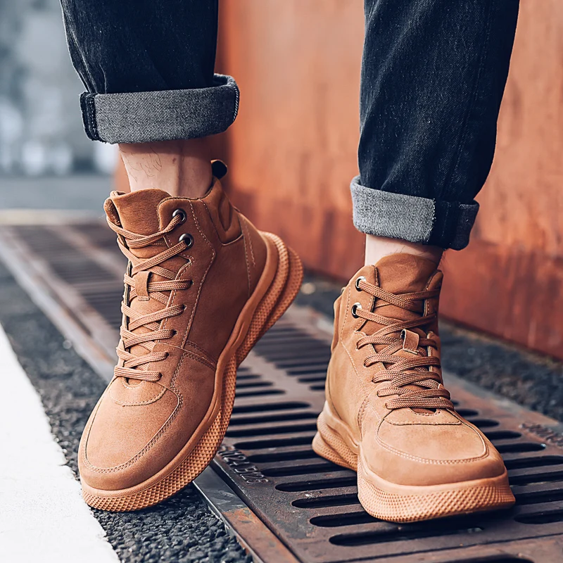 

Korean version men's boots casual shoes with high upper shoes in autumn and winter boots men