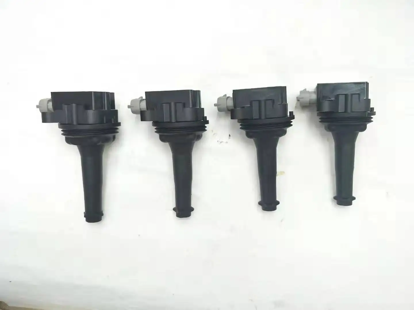 4 шт./набор,, торговля, 91256016 30713416 9125601 0221604008 UF-341 для VOLVO C70 S60 S70 S80 V70 XC70 XC90