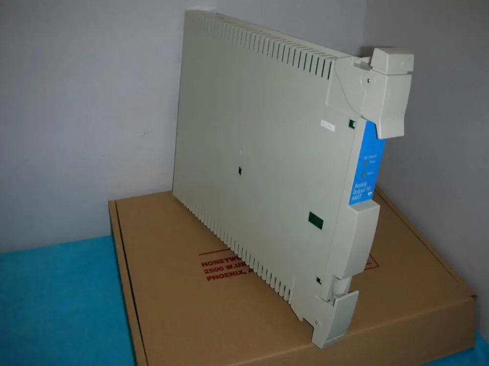1 шт. используется HONEYWELL 51403476-150 в коробке