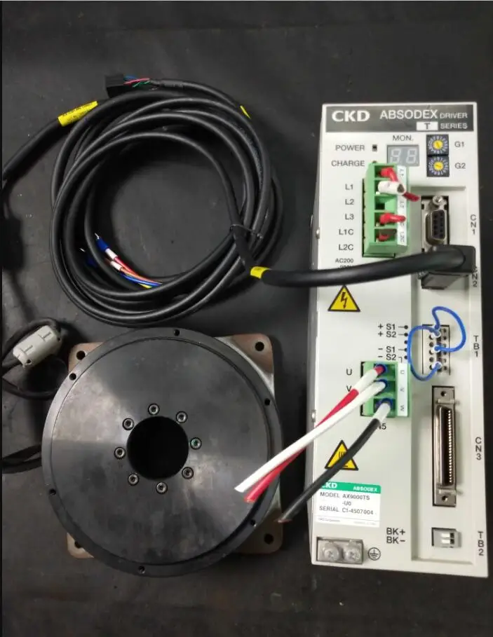 AX4009TS-DM02-U0 AX9000TS-U0 Серводвигатель и сервопривод