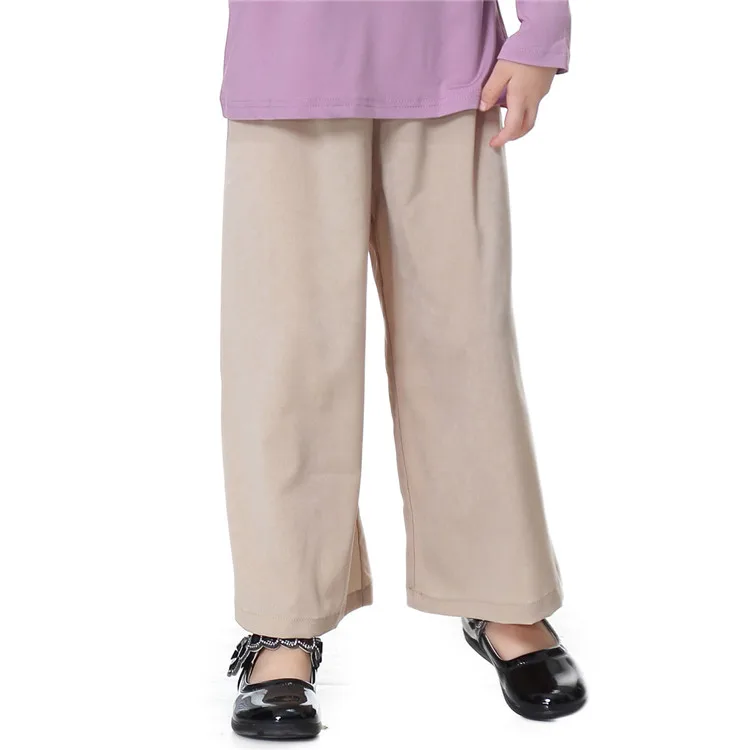 khaki 4