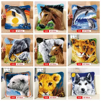 

Cute Animal Series Segment Embroidery Materials Package Latch Hook Pillow Kits Coarse Wool Cross Stitch Supplies klink haak DIY