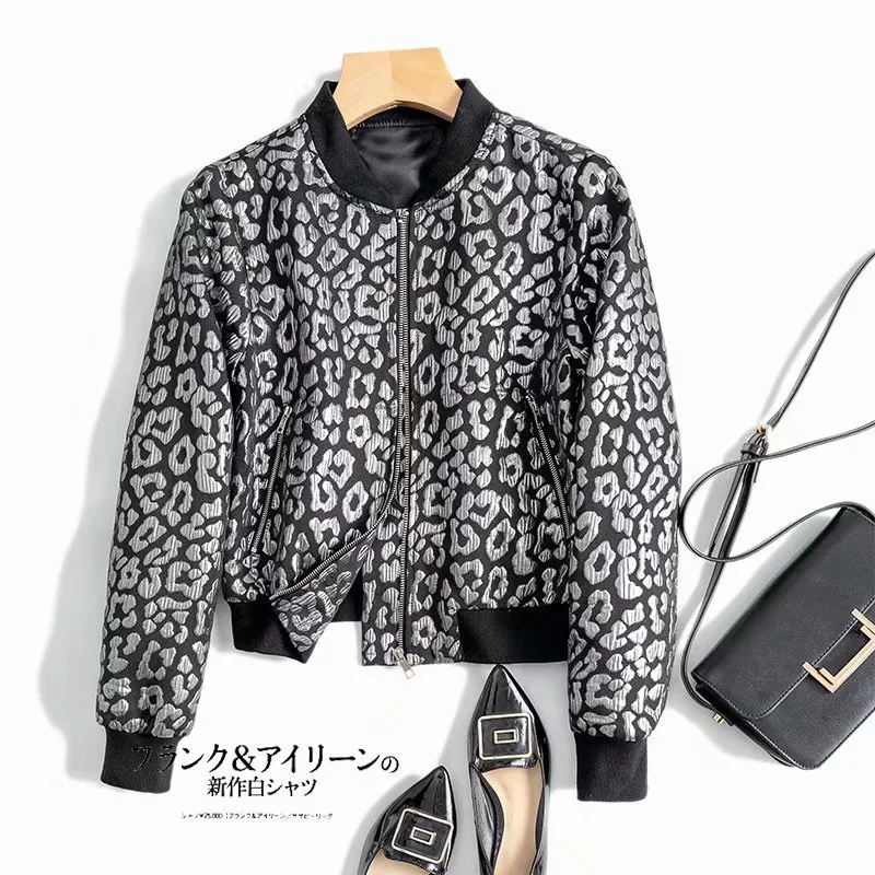 

Cnn-1890 Stand Collar Silver Pattern of Leopard Printed Jacket Women's