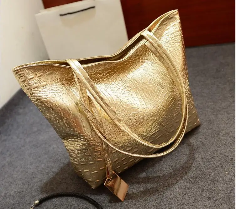 2020 New Soft PU High Capacity Shoulder Bag Shiny Crocodile Pattern Simple Style Large Capacity Bag Fashion Ladies Bags  DXM255 
