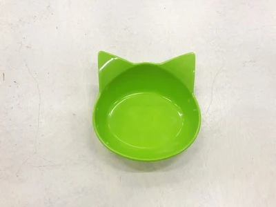 Green Питатель для домашних животных миска для кошки мелкая миска для кошек Нескользящая тарелка для щенка широкая кошачья миски для воды для облегчения усталости венчика - Цвет: Green