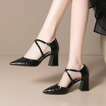 

Fashion Women Pumps High Quality Cow Leather Pointed Toe Buckle Pointed Toe Black Shoes Elegant Pumps Size 33-43