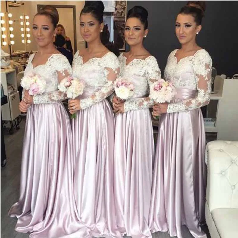 

Long Sleeve Appliqued Lace A-line Bridesmaid Dresses Simple Sweetheart Neck Floor Length Custome Wedding Party Gown For Women