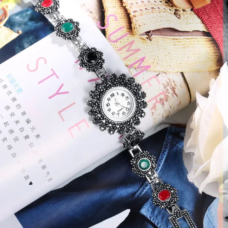 13129800509_2077696031