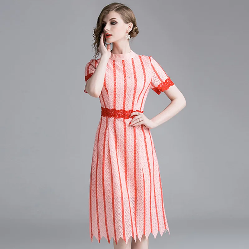 

2019 Autunm Winter New Woman Pink Lace Stripe Dress Temperament Self-cultivation Longuette Thin Long Elegant Vestido HB01A4