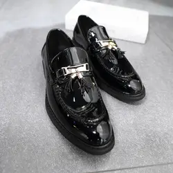 Новая обувь из лакированной кожи мужская повседневная обувь 2019 г. Модные мужские лоферы мягкая обувь для вождения Мужская обувь ручной