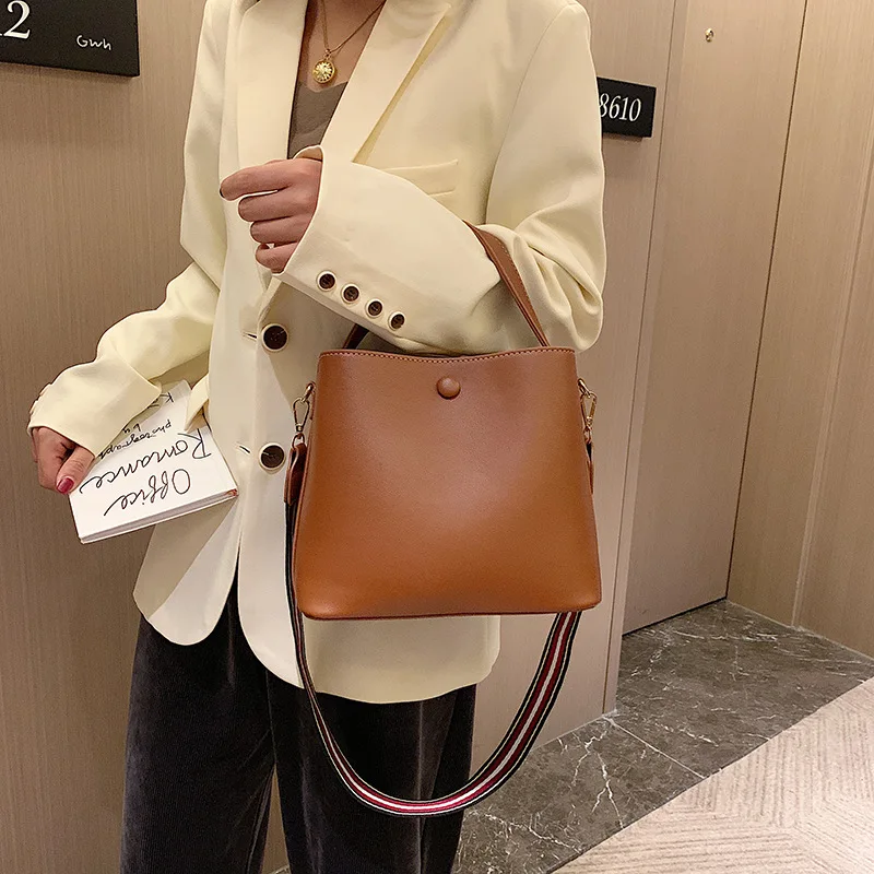 

Small Bag Women's 2019 New Style Autumn & Winter PU Handbag Versatile Hand Bucket Bag Simple Casual Crossbody Bag