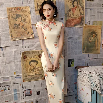 

2020 Summer Short Sleeve New Arrival Chinese Traditional Women Long Qipao Handmade Button Cheongsam Novelty Chinese Formal Dress