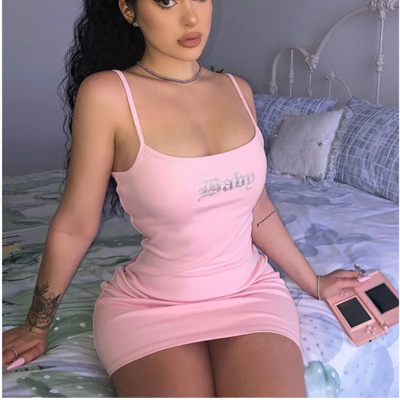 

Женское облегающее мини-платье, летний сарафан без рукавов с открытой спиной и надписью, Коктейльная Клубная одежда для вечевечерние, Y2K