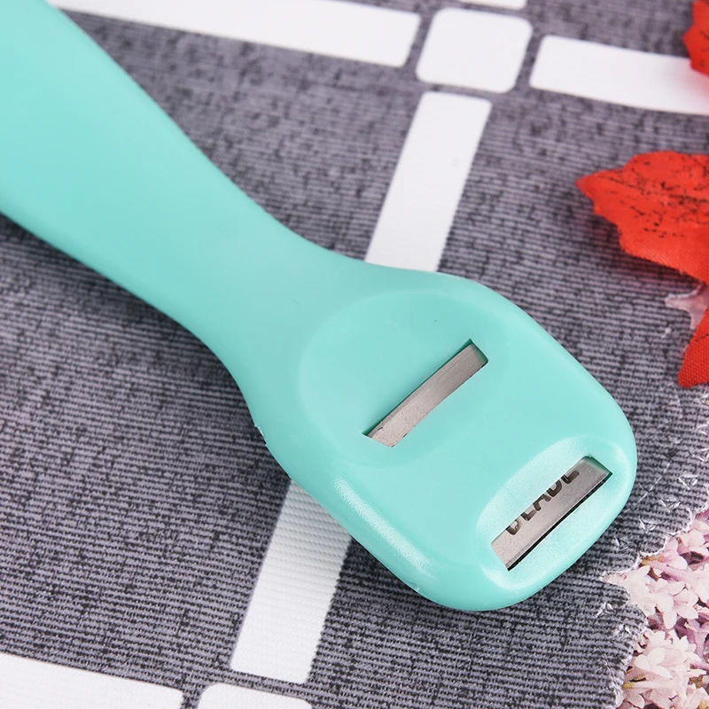 Stainless Steel Heel Cuticle Scraper Cutter Foot Care File Tool Pedicure Razor Blades for Pedicures Professional Foot Care