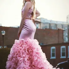 Двухсекционное платье для выпускного вечера с жемчужиной и шлейфом, розовое атласное платье без рукавов для выпускного вечера с оборками