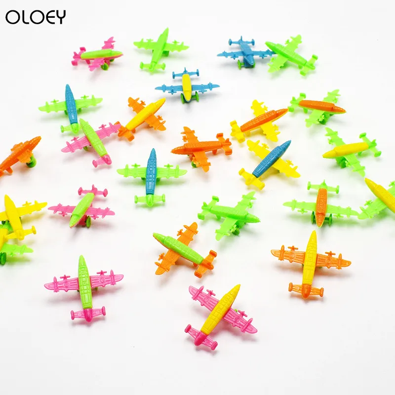 

50 Piece Mini Plastic Wheels Can Be Rolled Fighter Jet Aircraft Toys To Make Gifts and Gifts Stocking Stuffers Birthday Party