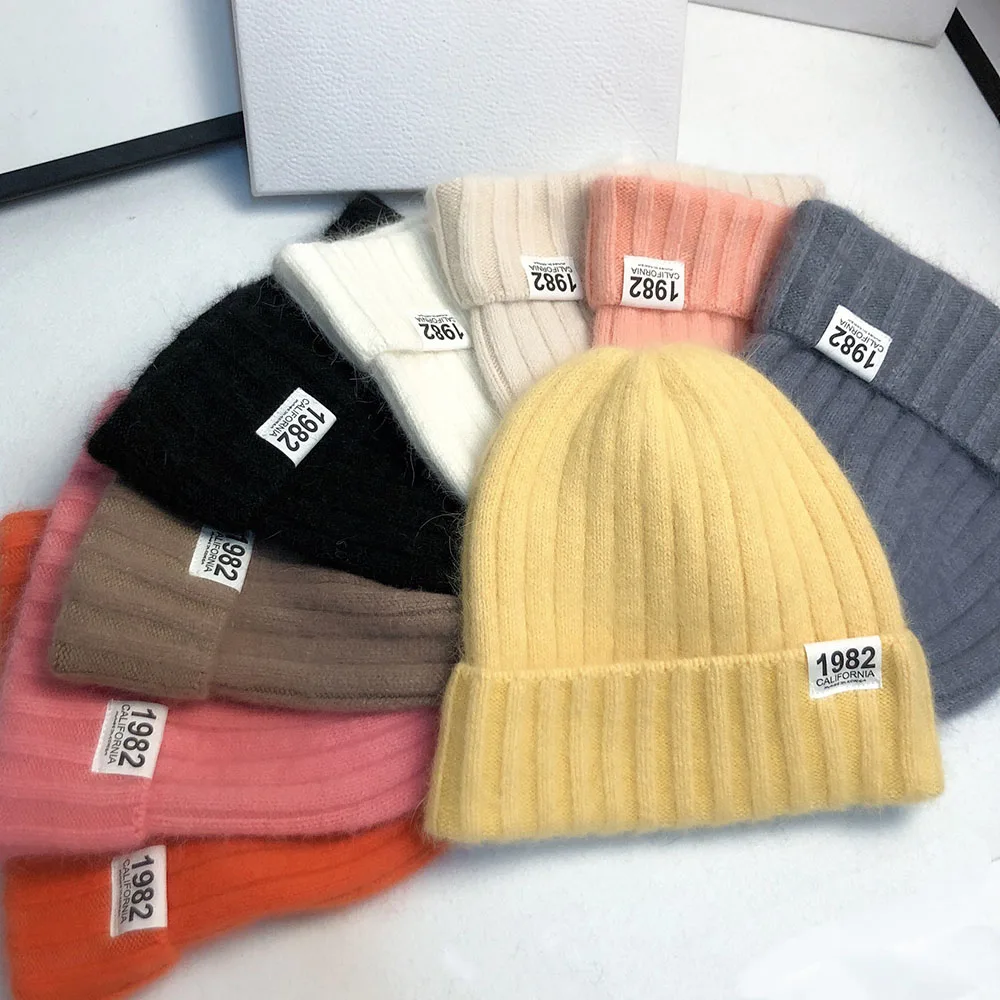 Hotsale Eladás téli Kalap valós Nyúl Prémek téli hats számára Nők Megmunkalás Felmelegedés beanie hats with1982 Nők tömör Felnőtt fedezze fejét kupak