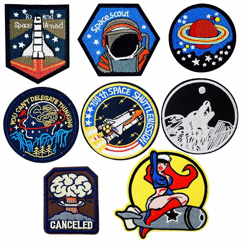 02-1 Spaceship Universe Sexy