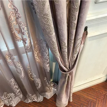 High-end Velvet Gilded Curtains 1