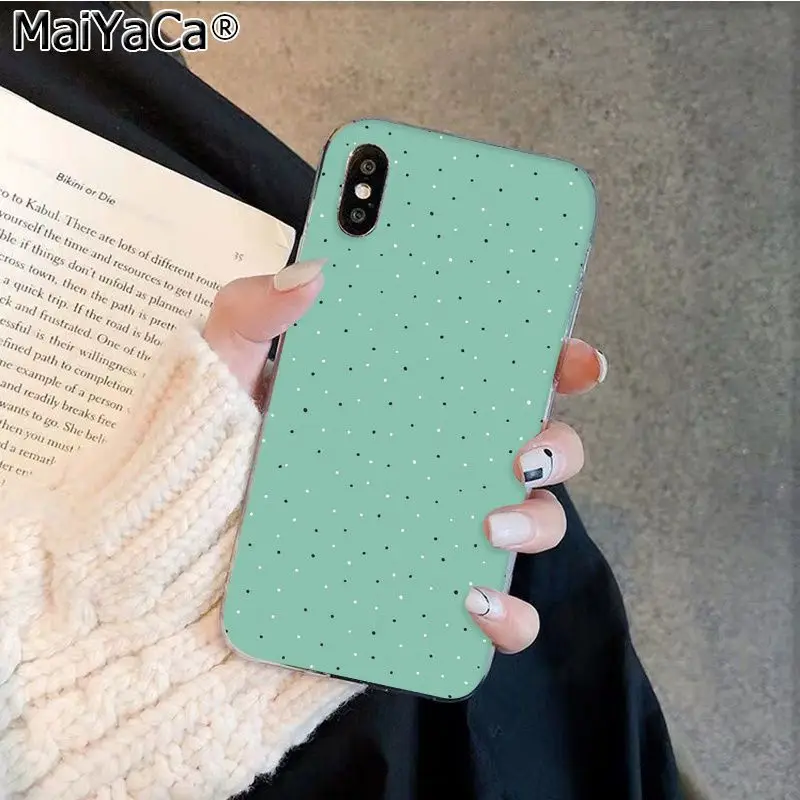 Cartoon cute pink wave dot circle graphic