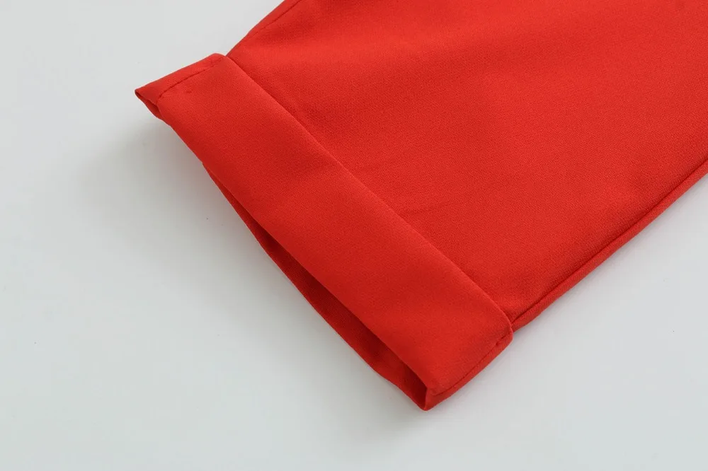 10853389536_1832055227