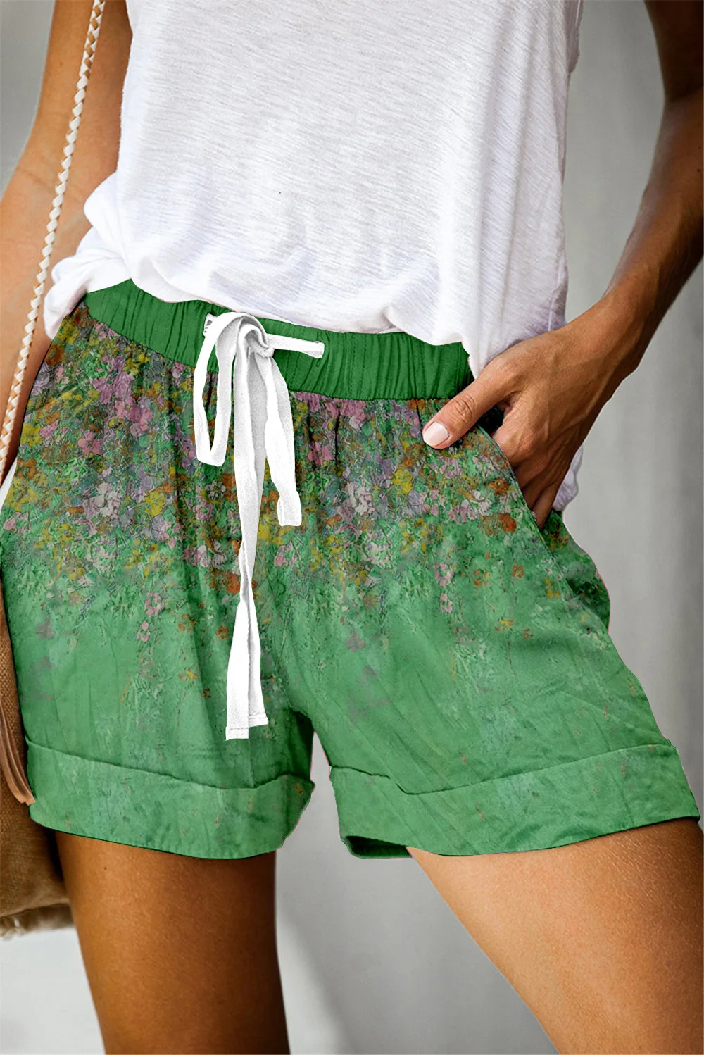 2021 Summer New Women's Wear Fashion Floral Print Short Pant Casual Wide Leg Loose Female Shorts Street Drawstring Pocket Pants nike shorts women